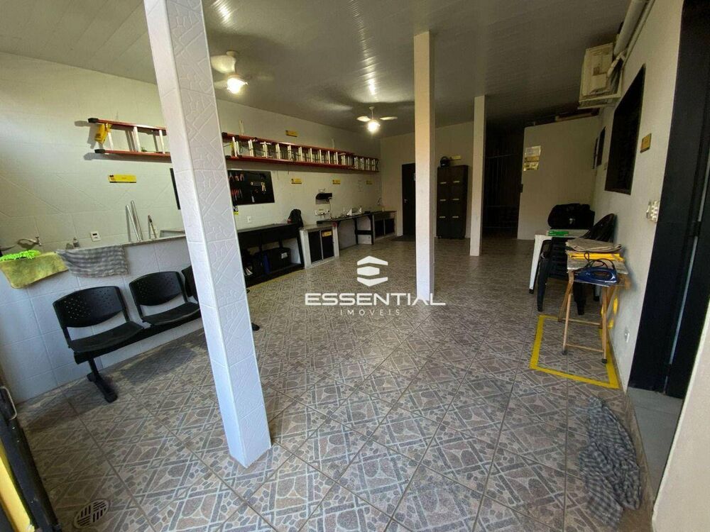 Casa, 4 quartos, 240 m² - Foto 4