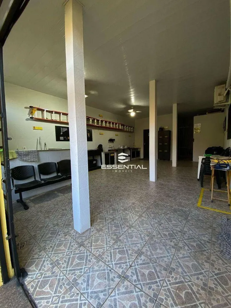 Casa, 4 quartos, 240 m² - Foto 11