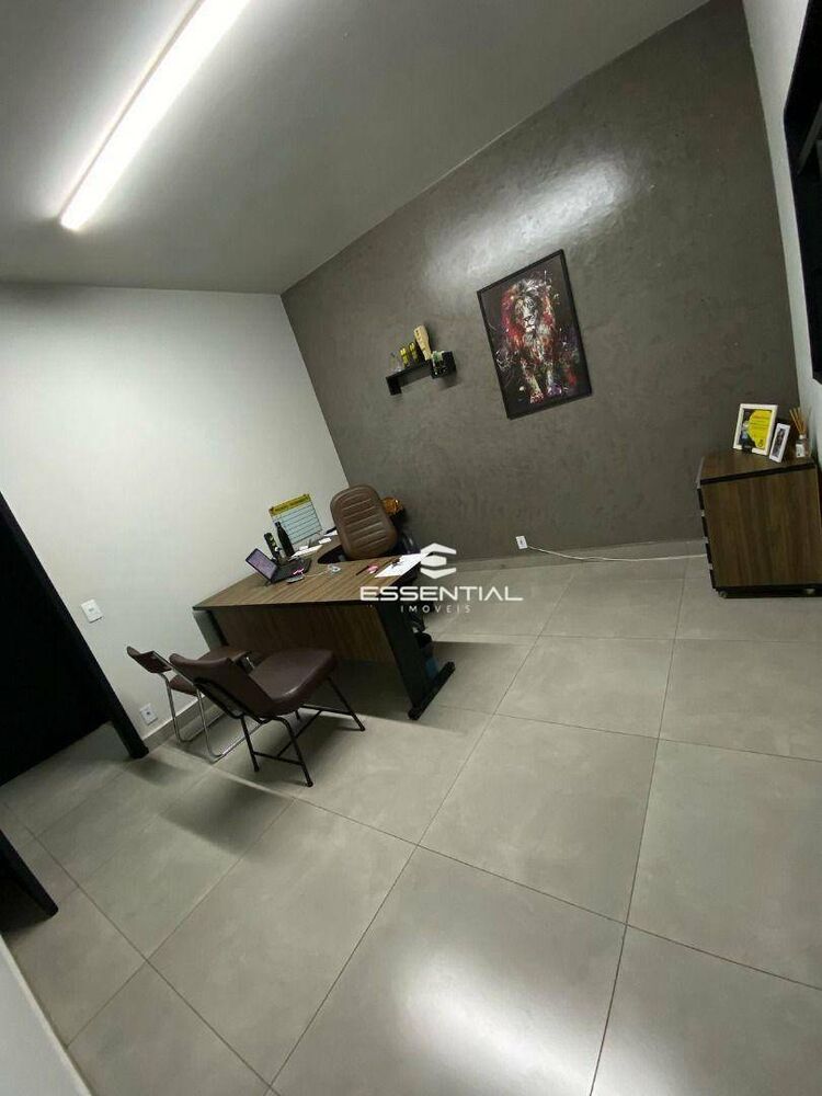 Casa, 4 quartos, 240 m² - Foto 7