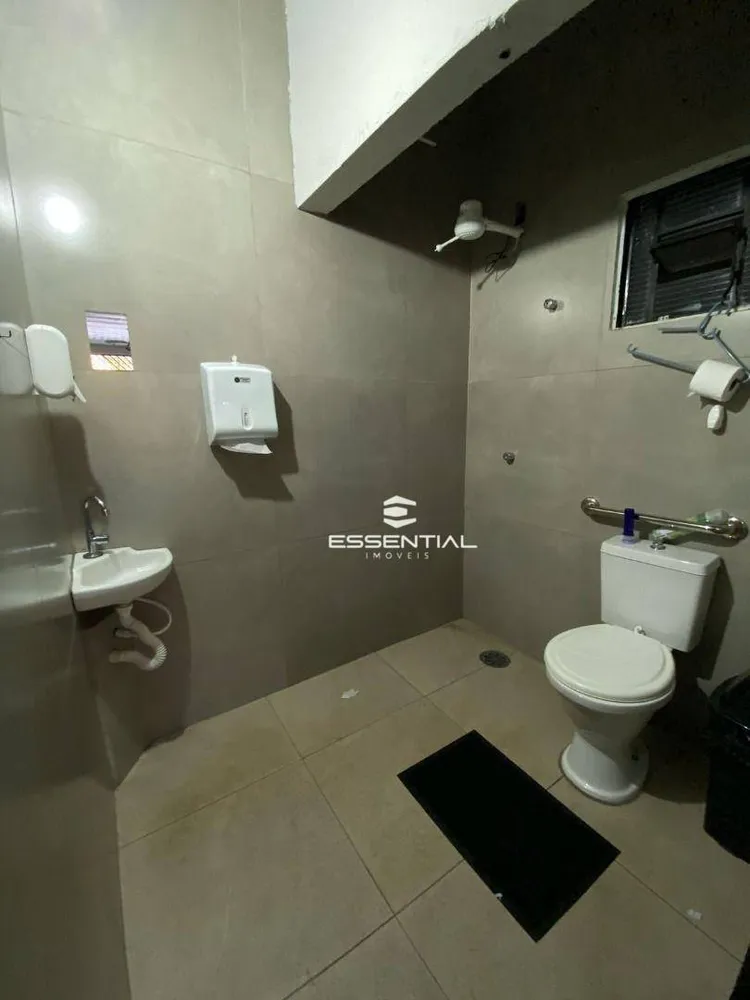 Casa, 4 quartos, 240 m² - Foto 16