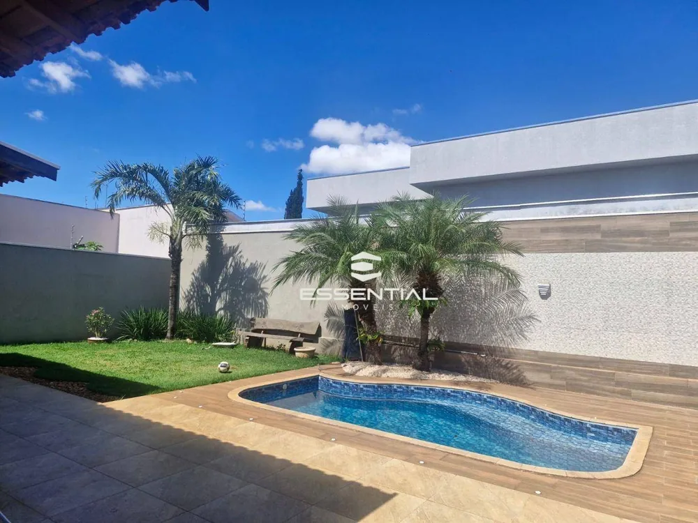 Casa, 3 quartos, 220 m² - Foto 3