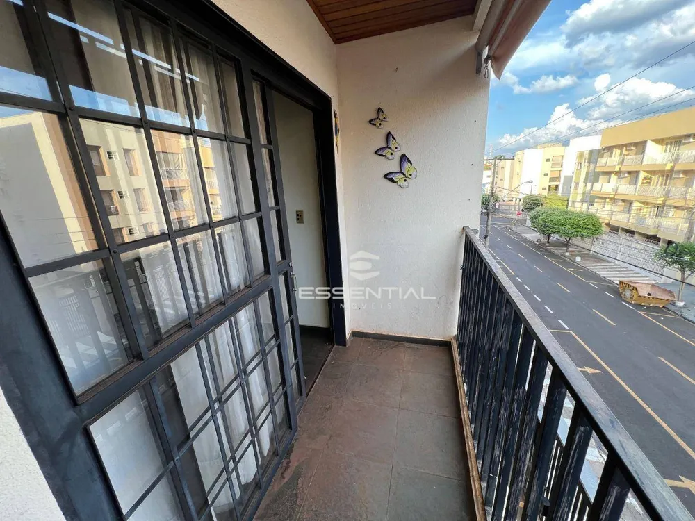 Apartamento, 3 quartos, 109 m² - Foto 1