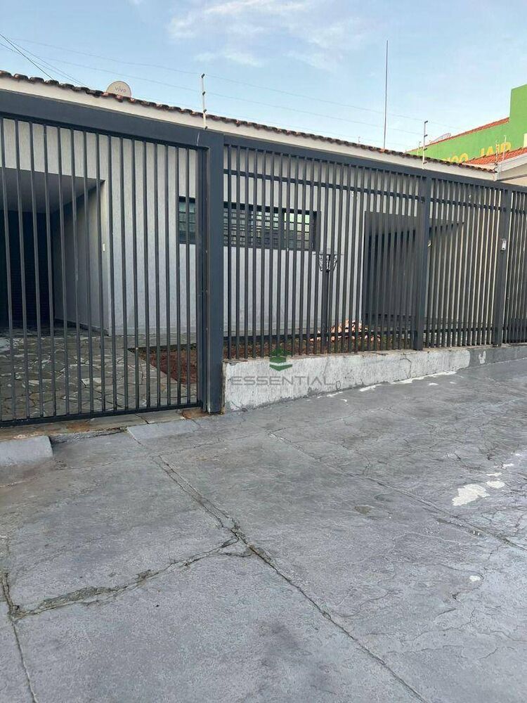 Casa, 4 quartos, 260 m² - Foto 3