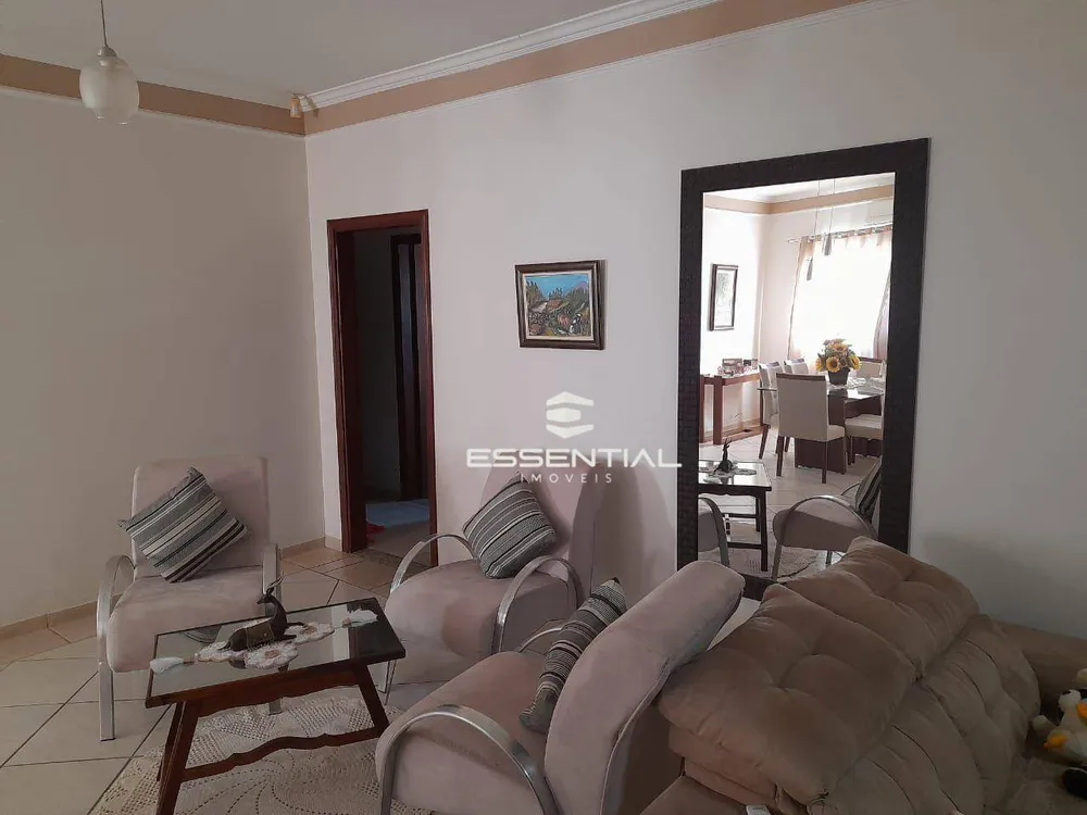Casa, 3 quartos, 234 m² - Foto 6