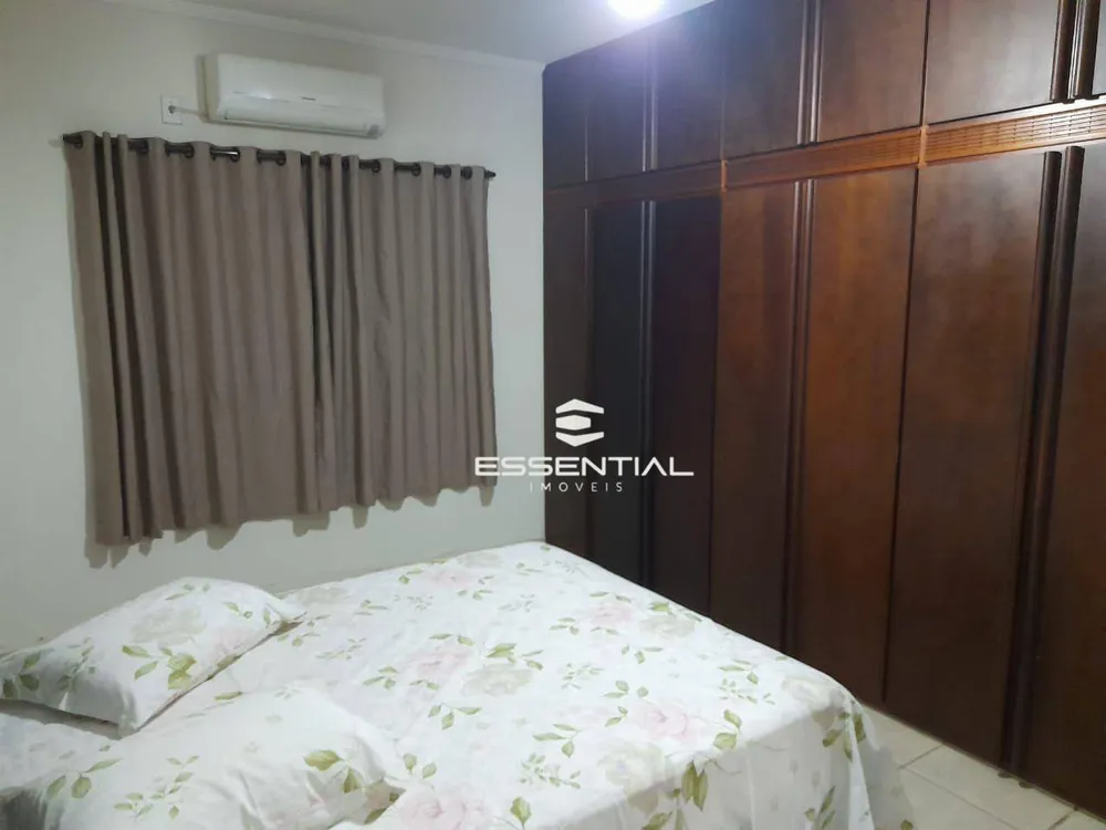Casa, 3 quartos, 234 m² - Foto 4