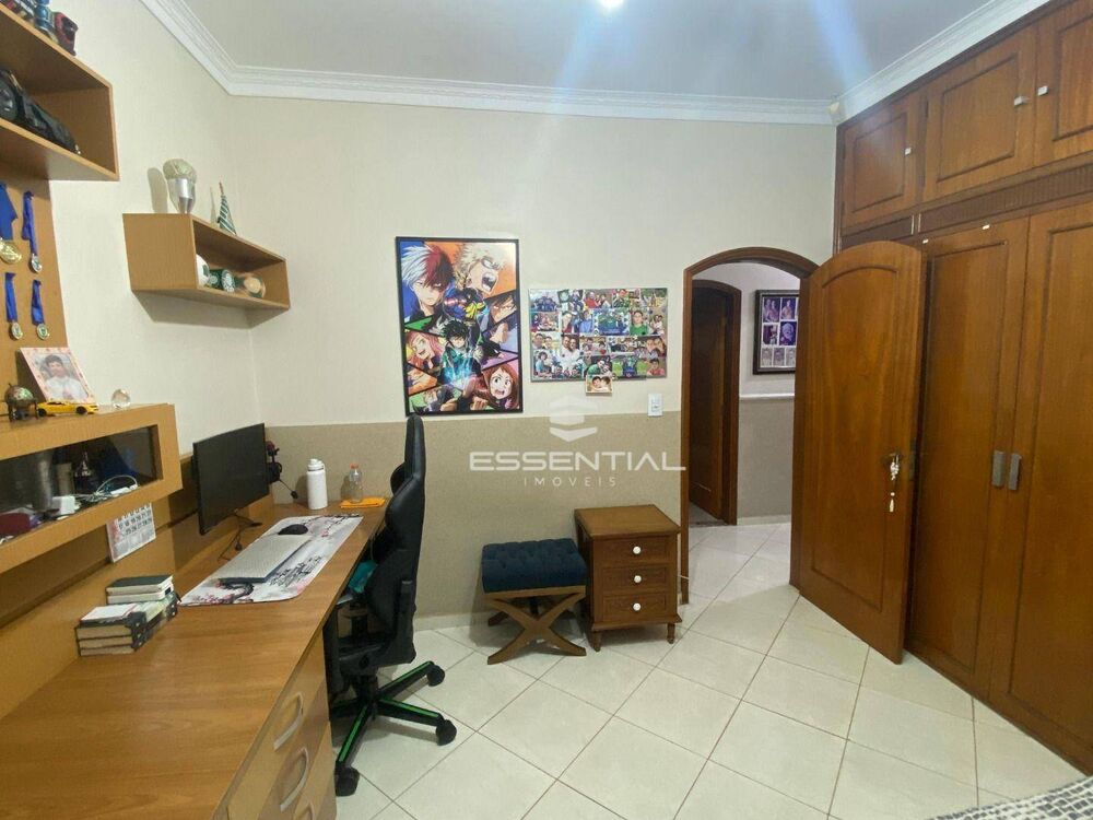 Casa, 4 quartos, 240 m² - Foto 5