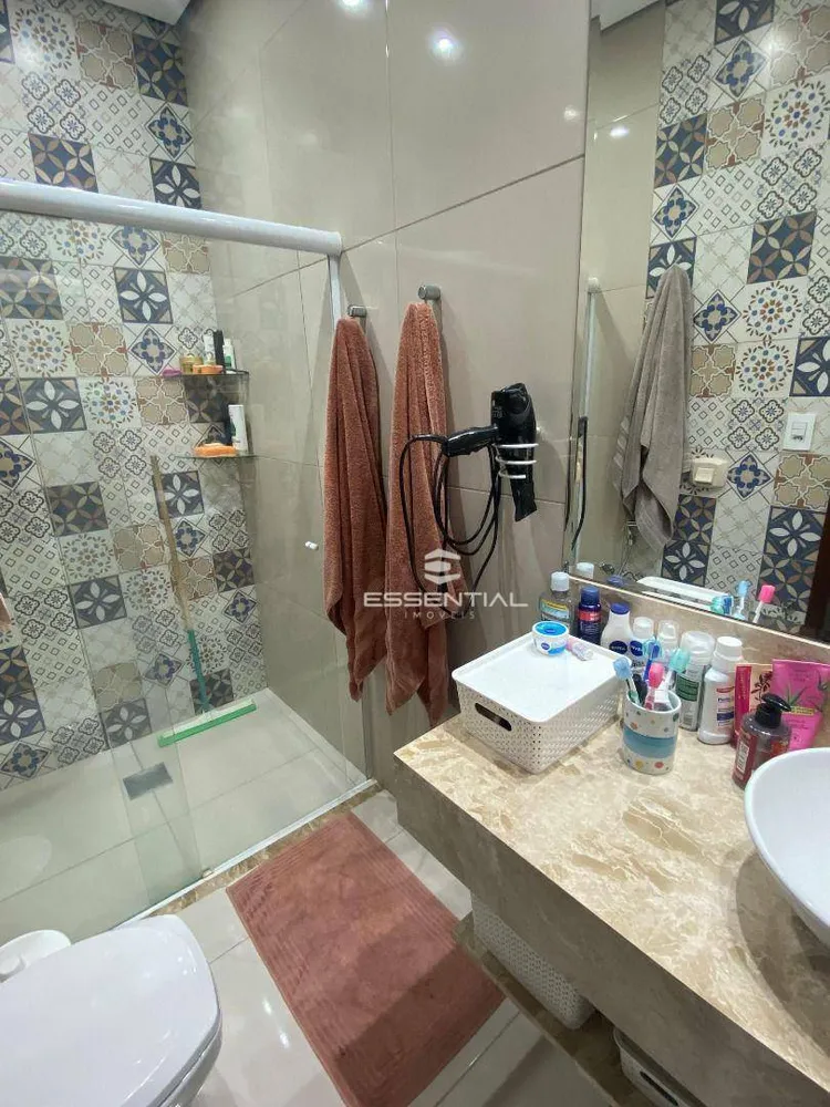 Casa, 4 quartos, 240 m² - Foto 14