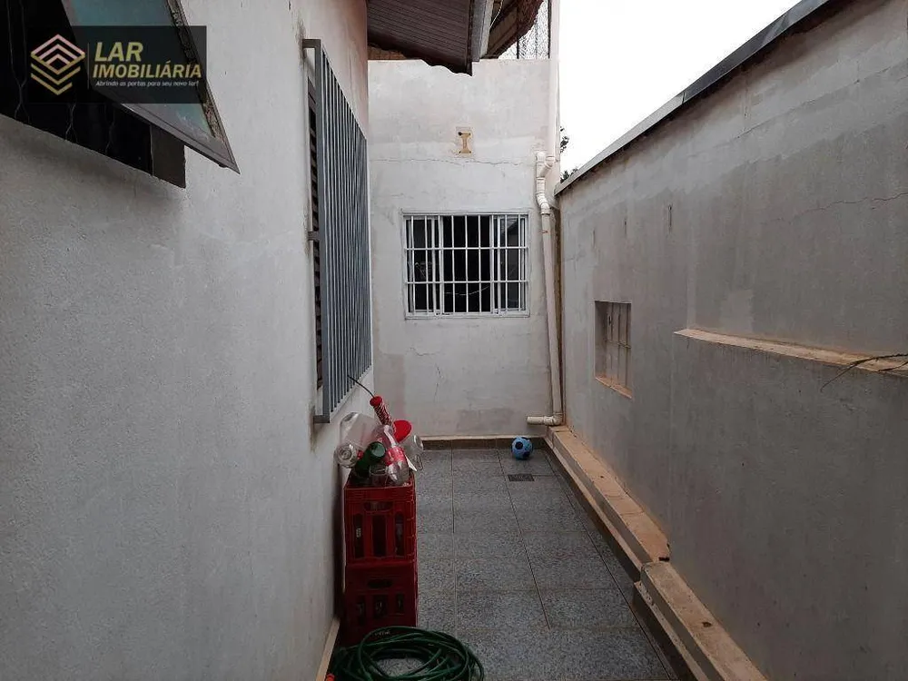 Casa, 4 quartos, 236 m² - Foto 3