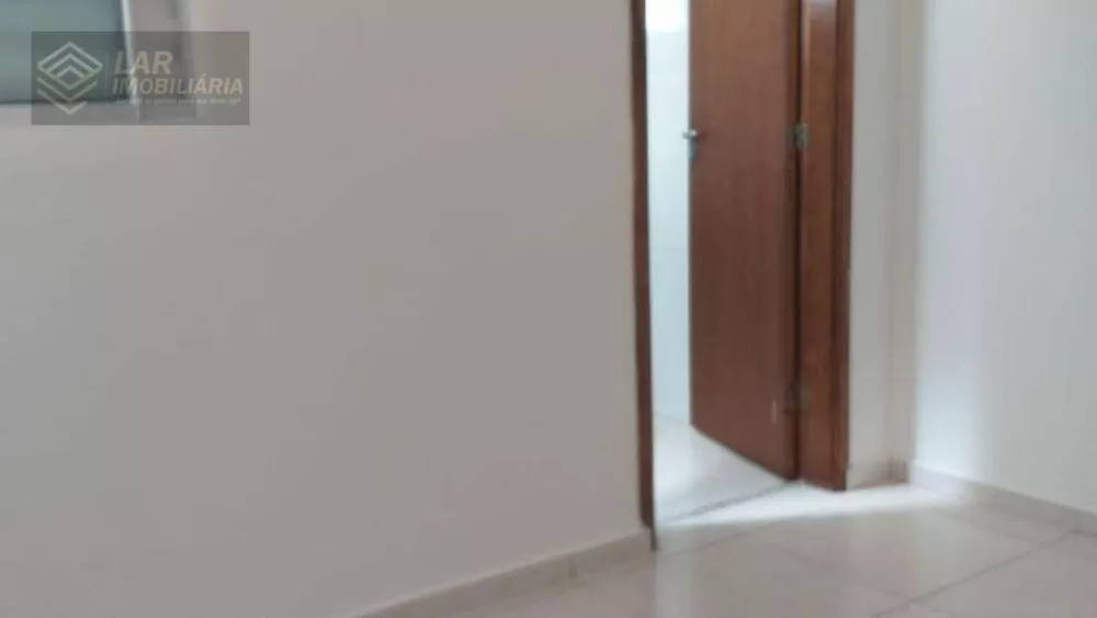 Apartamento para alugar com 2 quartos, 55m² - Foto 4