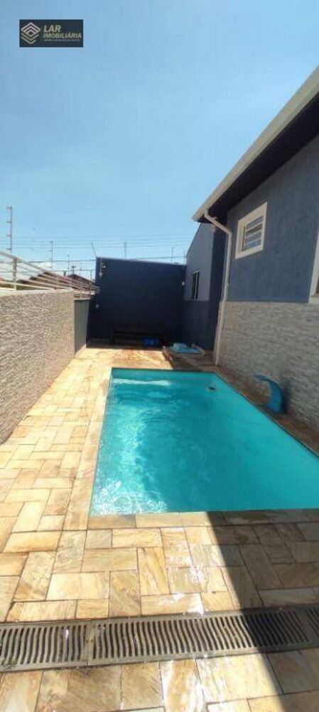 Casa à venda com 2 quartos, 140m² - Foto 8