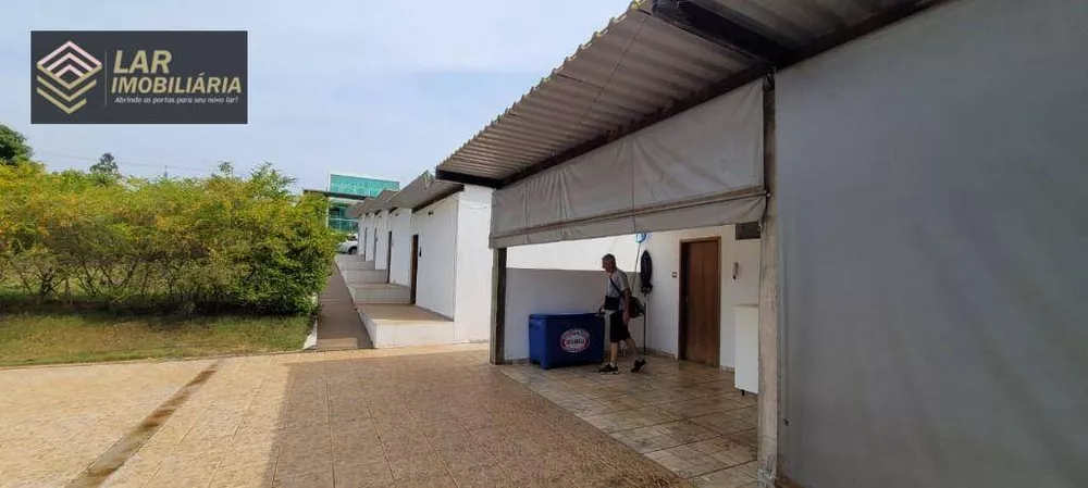 Casa à venda e aluguel com 5 quartos, 2200m² - Foto 3