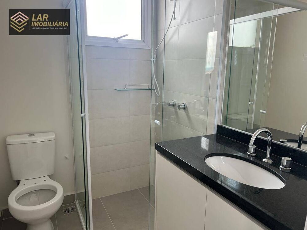Apartamento para alugar com 3 quartos, 112m² - Foto 2
