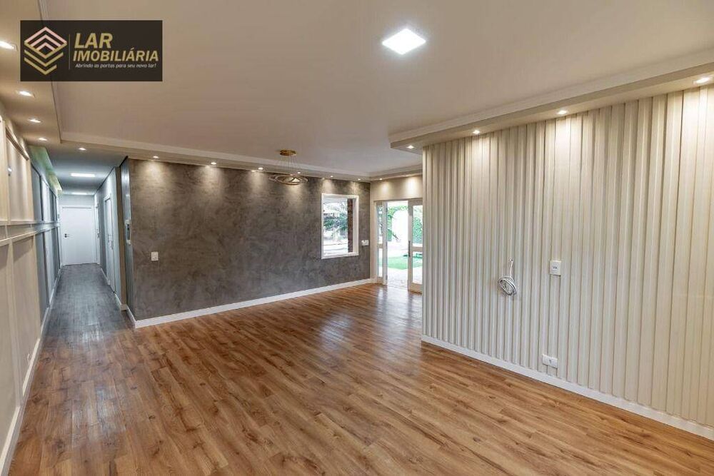 Casa de Condomínio à venda com 5 quartos, 334m² - Foto 13