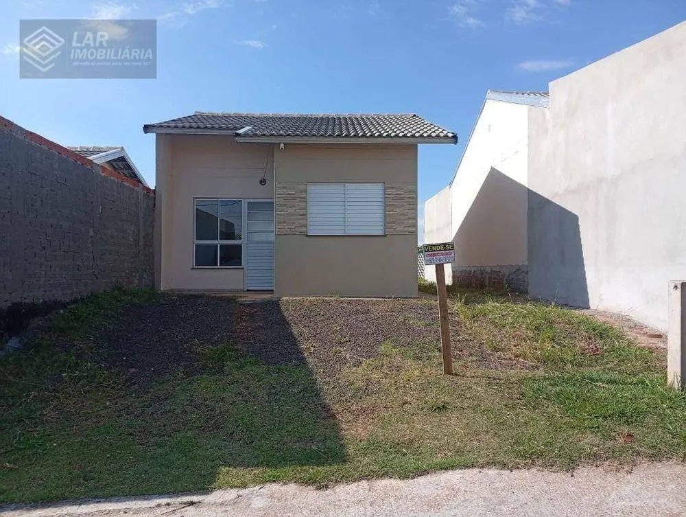 Casa, 2 quartos, 48 m² - Foto 1