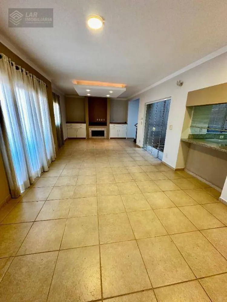 Casa, 3 quartos, 177 m² - Foto 2