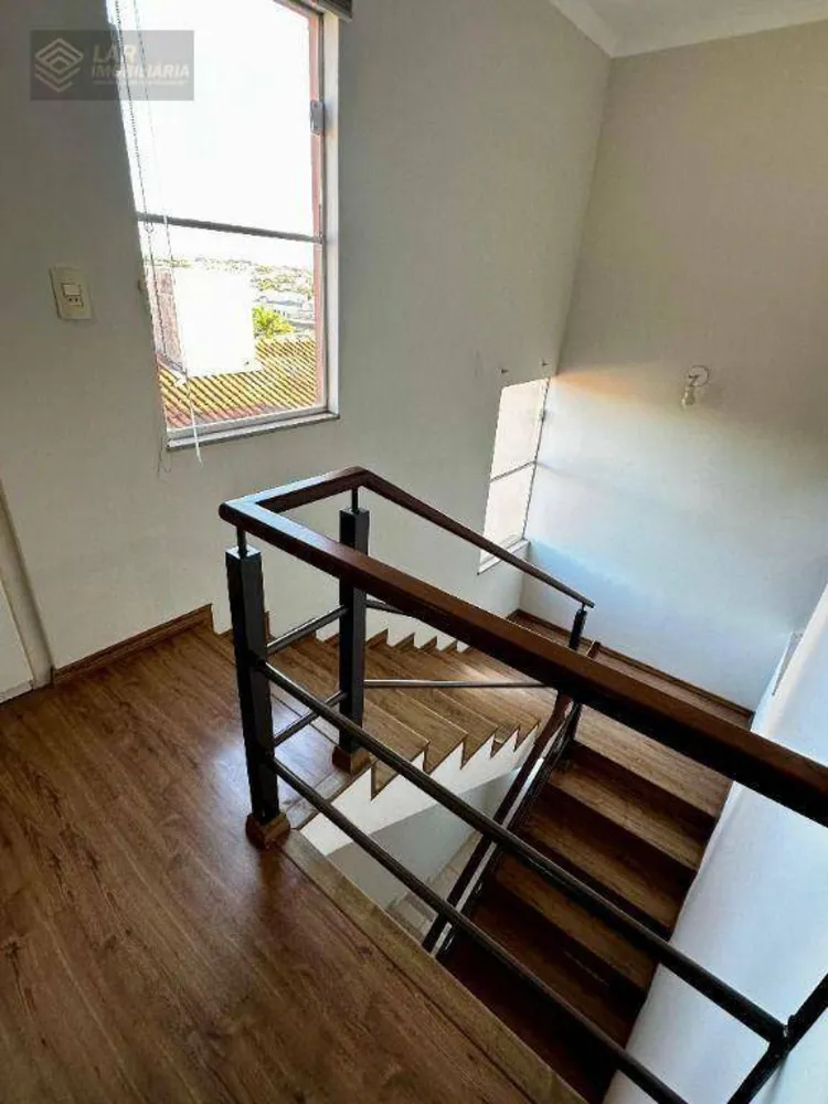 Casa, 3 quartos, 177 m² - Foto 3