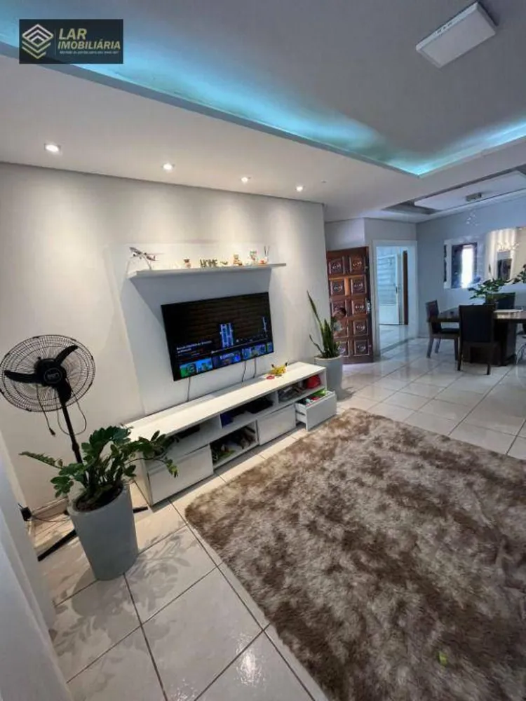 Casa, 3 quartos, 180 m² - Foto 6