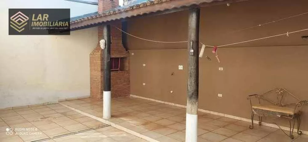 Casa à venda com 2 quartos, 141m² - Foto 3