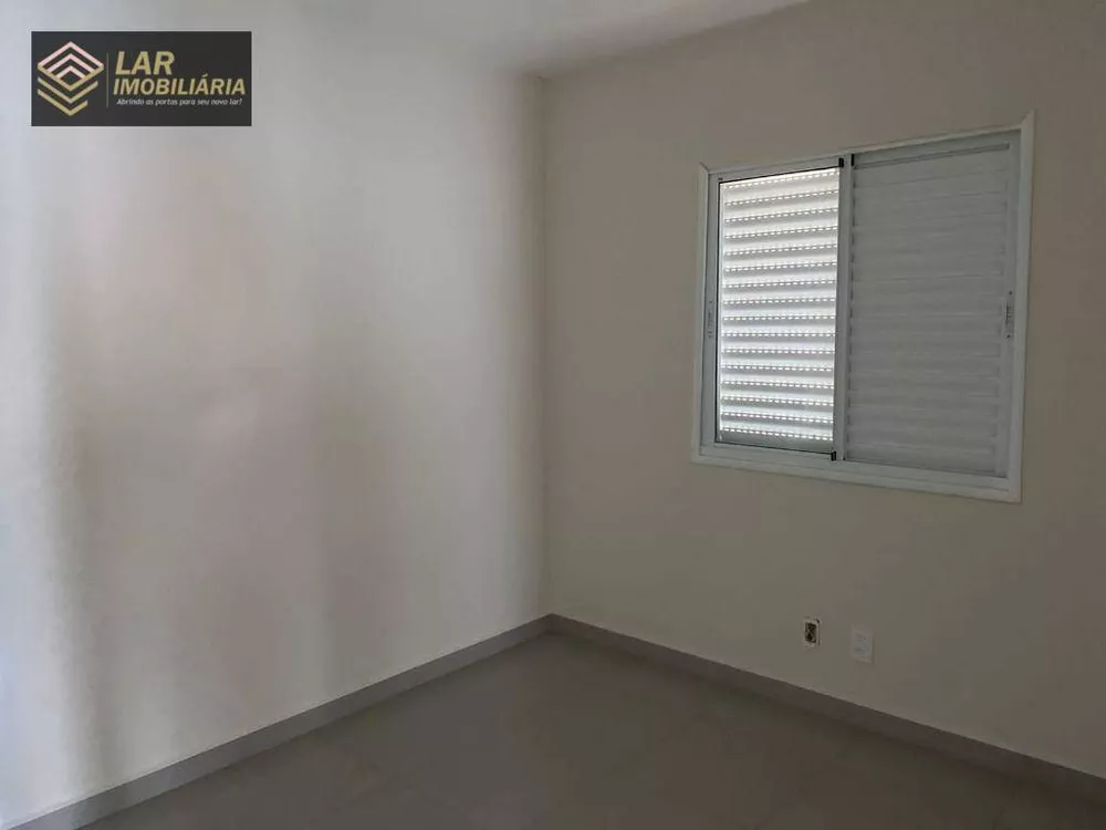 Apartamento à venda com 2 quartos, 67m² - Foto 4