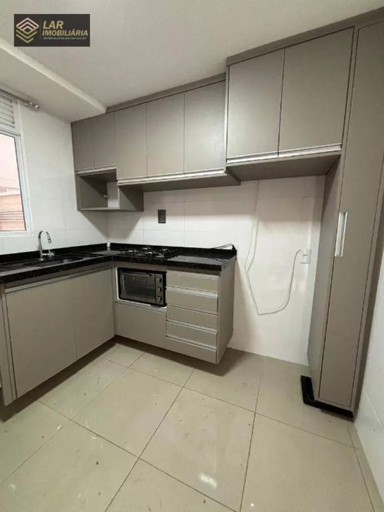 Apartamento à venda com 2 quartos, 40m² - Foto 1