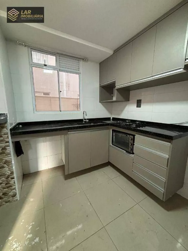 Apartamento à venda com 2 quartos, 40m² - Foto 3