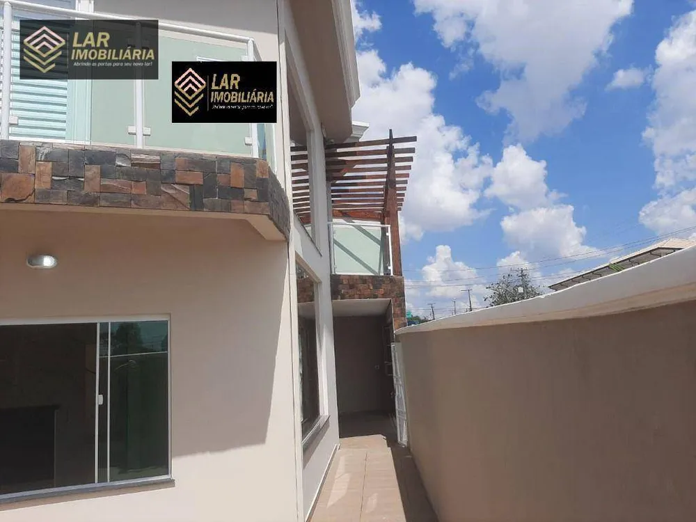 Casa, 3 quartos, 132 m² - Foto 2