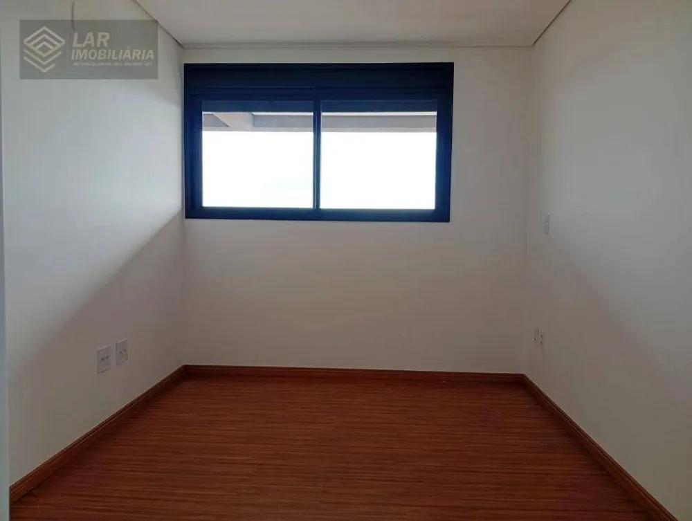 Apartamento, 3 quartos, 230 m² - Foto 4