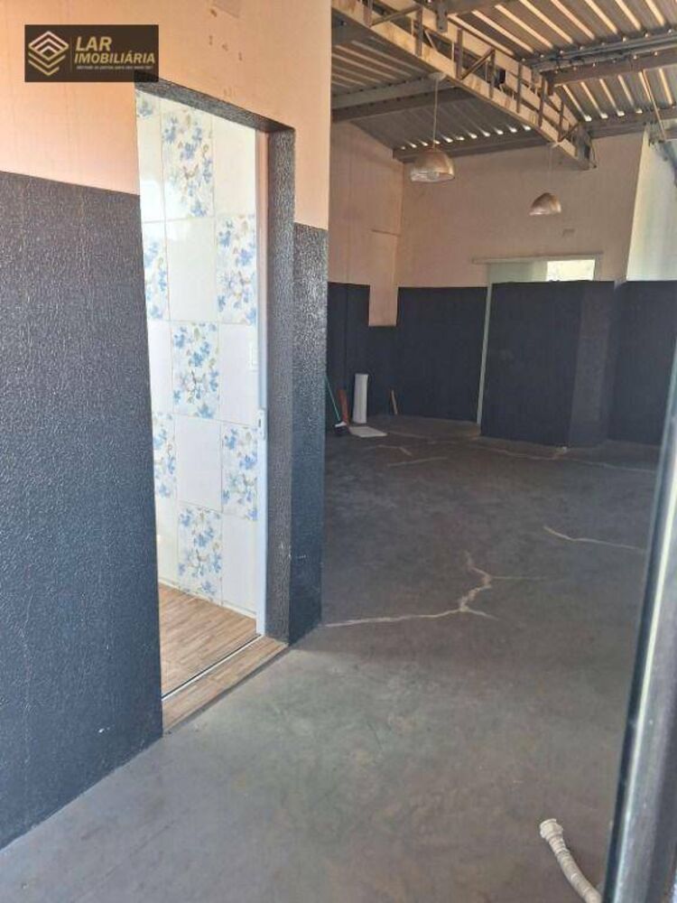 Casa à venda com 4 quartos, 610m² - Foto 14