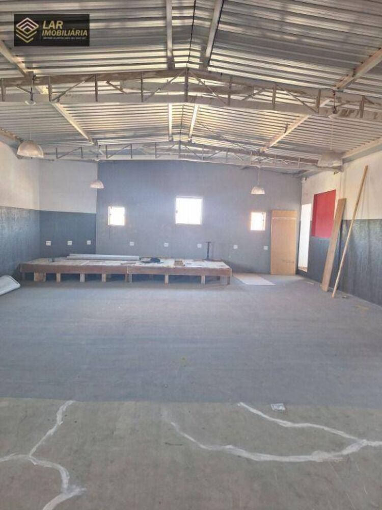 Casa à venda com 4 quartos, 610m² - Foto 9