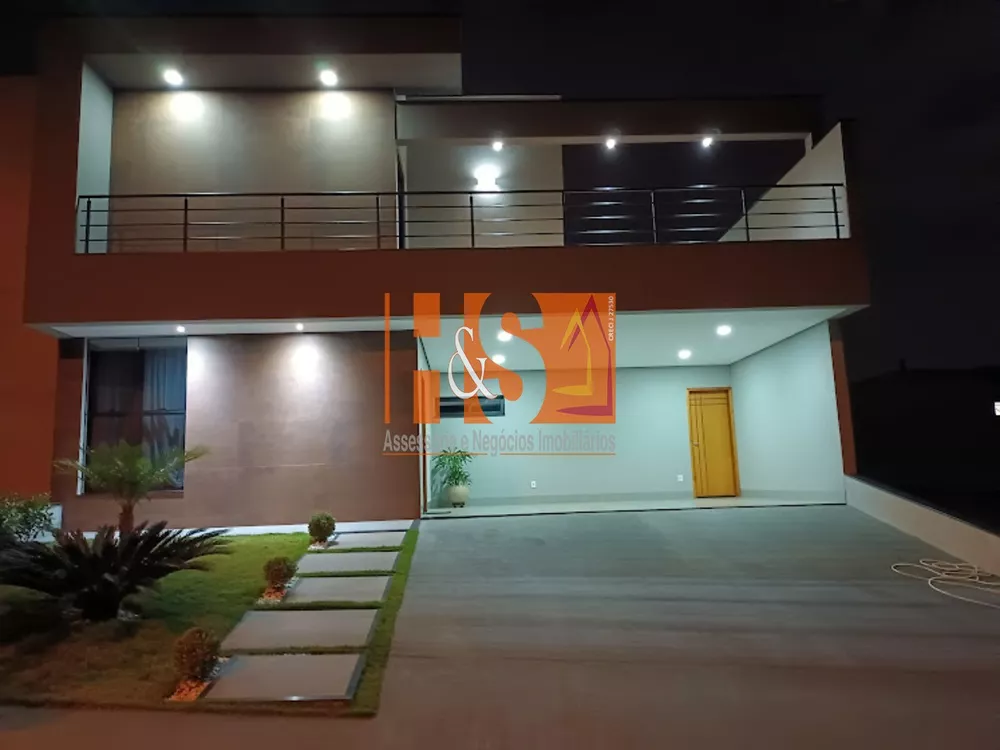 Casa de Condomínio à venda com 3 quartos, 330m² - Foto 2