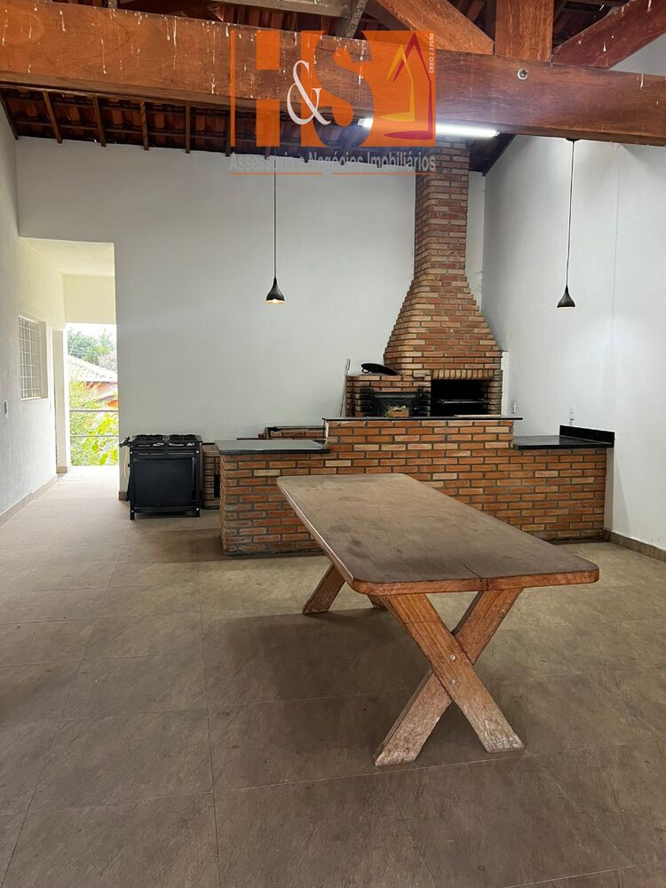 Chácara, 4 quartos, 1000 m² - Foto 2