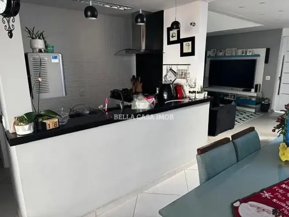 Casa, 3 quartos, 176 m² - Foto 5