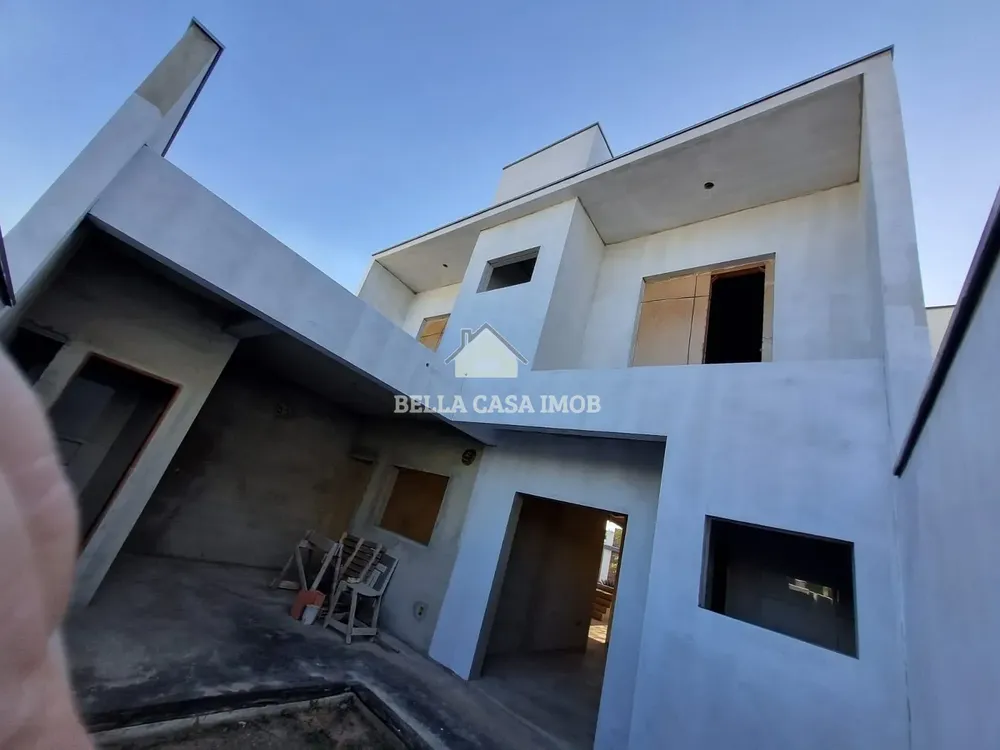 Casa, 3 quartos, 160 m² - Foto 1