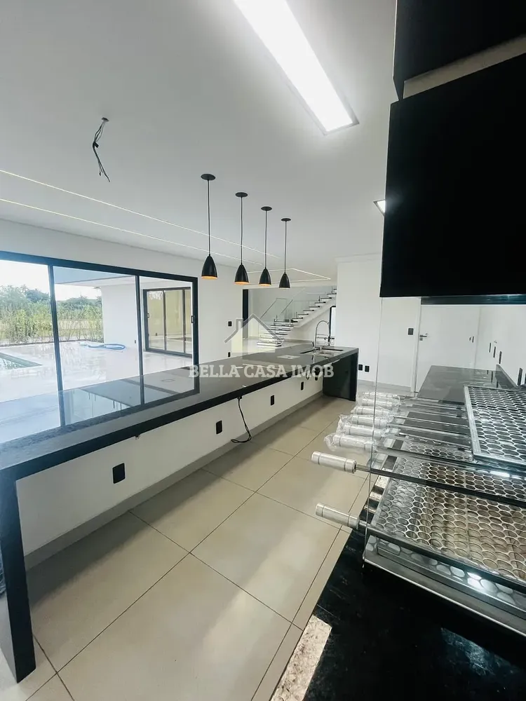 Sobrado, 3 quartos, 280 m² - Foto 2