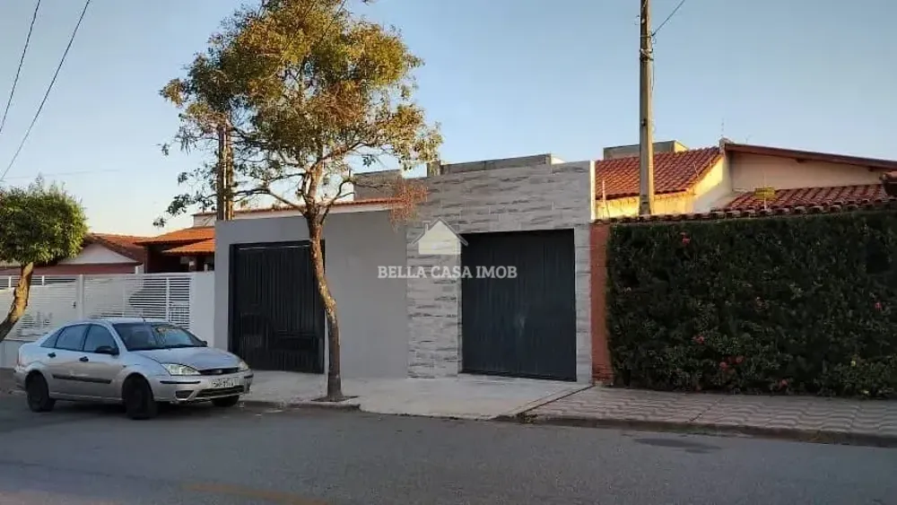 Casa, 3 quartos, 225 m² - Foto 1