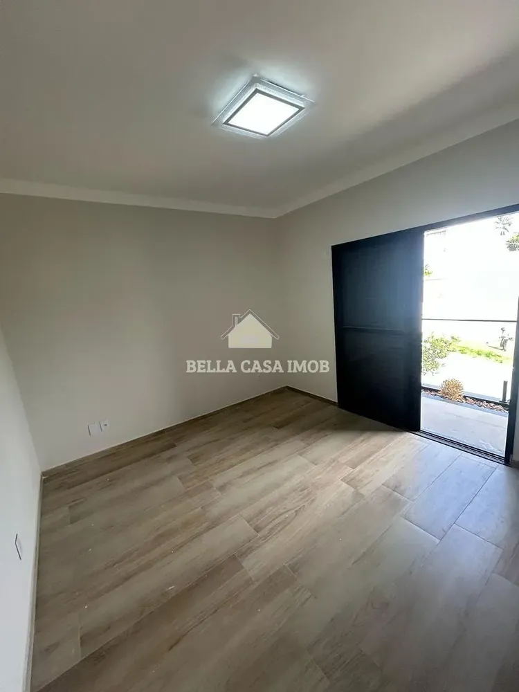 Casa, 3 quartos, 219 m² - Foto 13