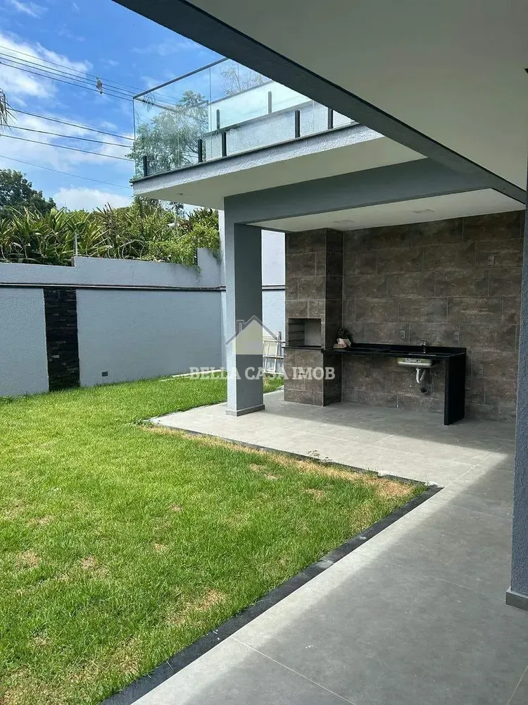 Casa, 3 quartos, 219 m² - Foto 2