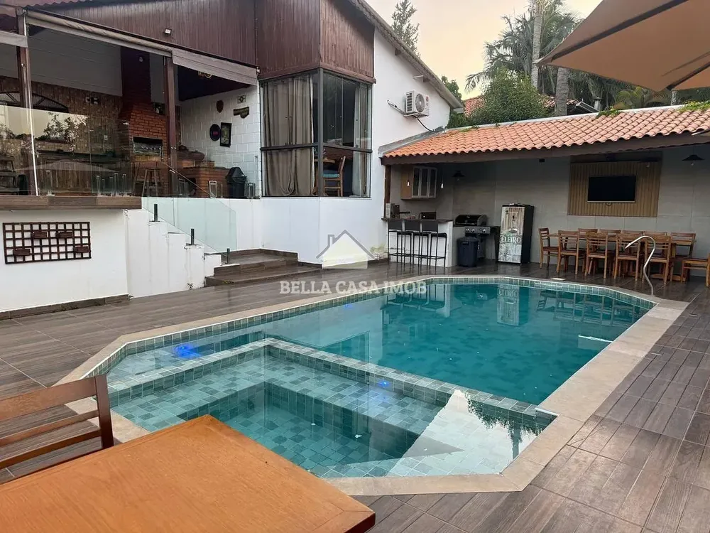 Chácara, 4 quartos, 850 m² - Foto 2
