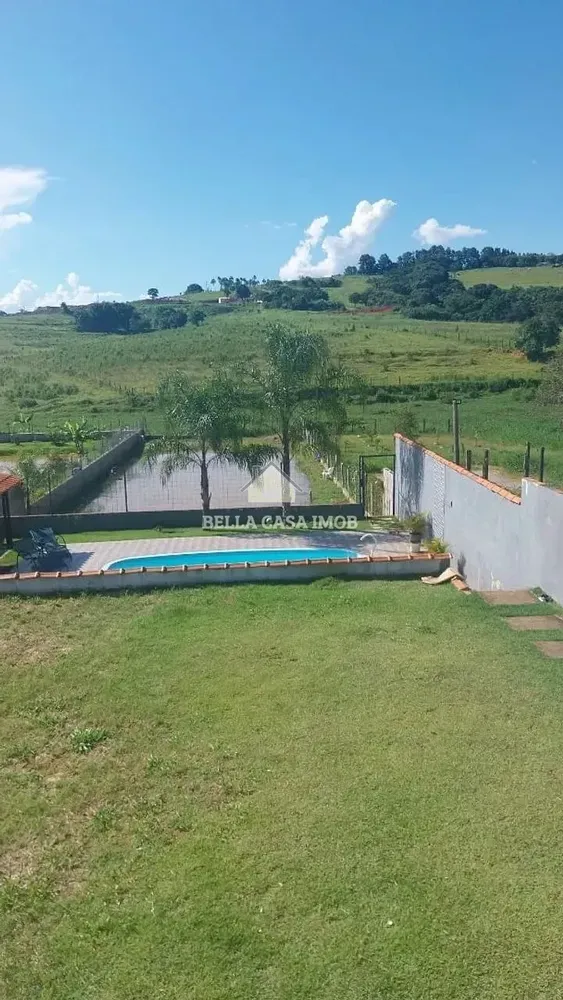 Chácara, 3 quartos, 1300 m² - Foto 1