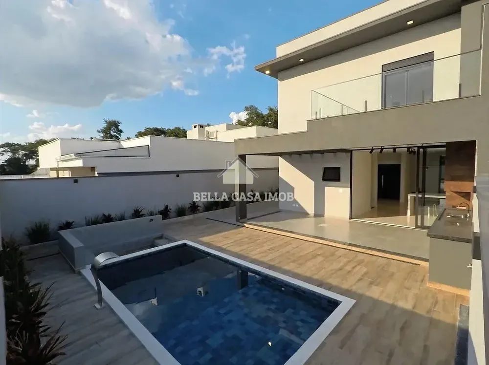 Casa, 3 quartos, 180 m² - Foto 1