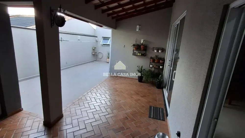 Casa, 3 quartos, 180 m² - Foto 2