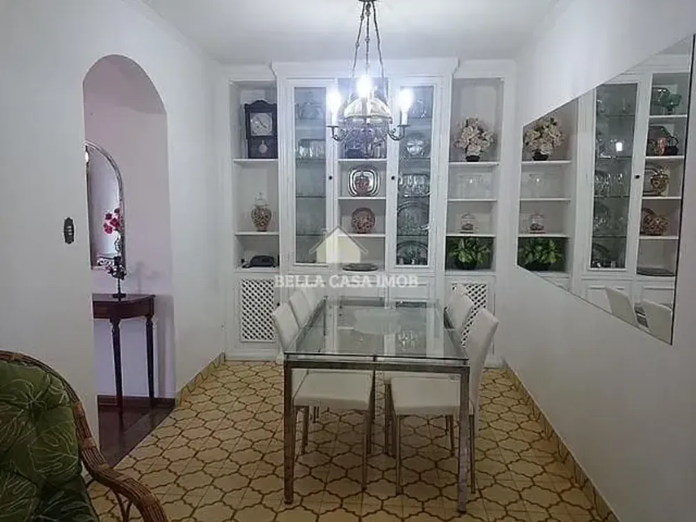 Casa, 3 quartos, 285 m² - Foto 2