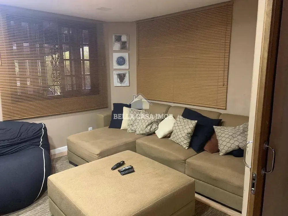 Apartamento, 3 quartos, 270 m² - Foto 2