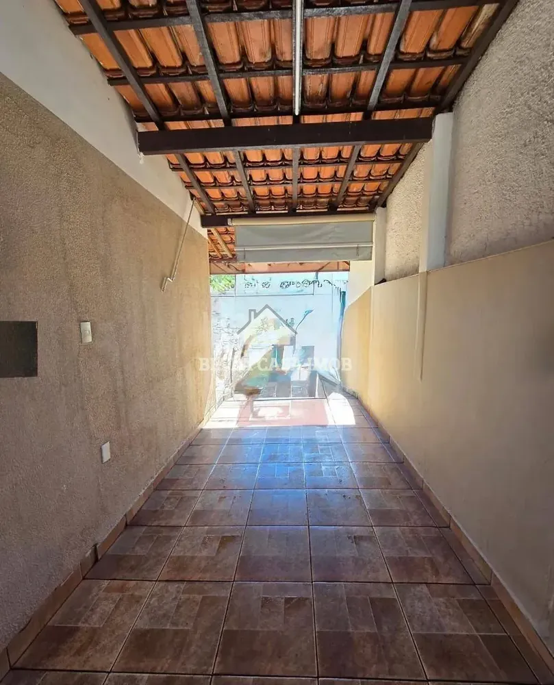 Casa, 20 quartos, 180 m² - Foto 2
