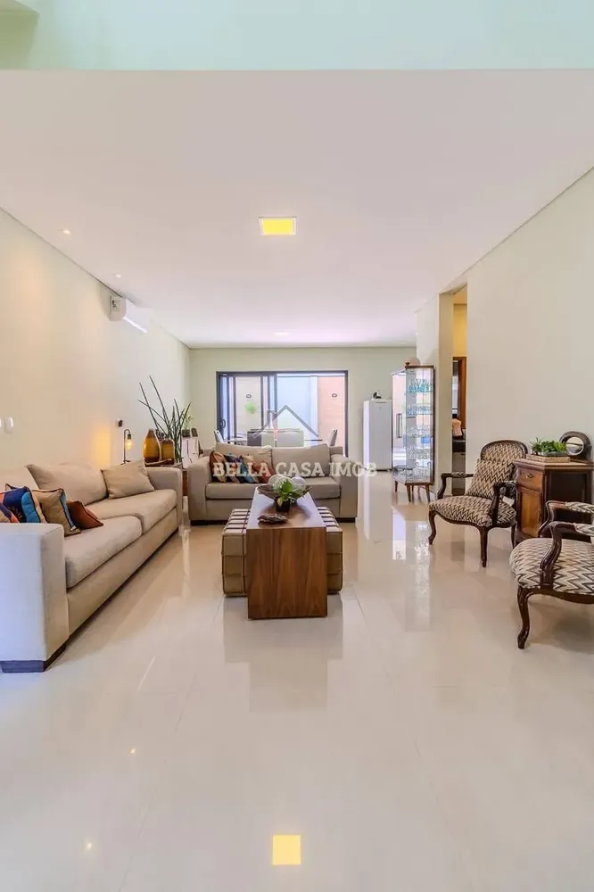 Casa, 3 quartos, 258 m² - Foto 7