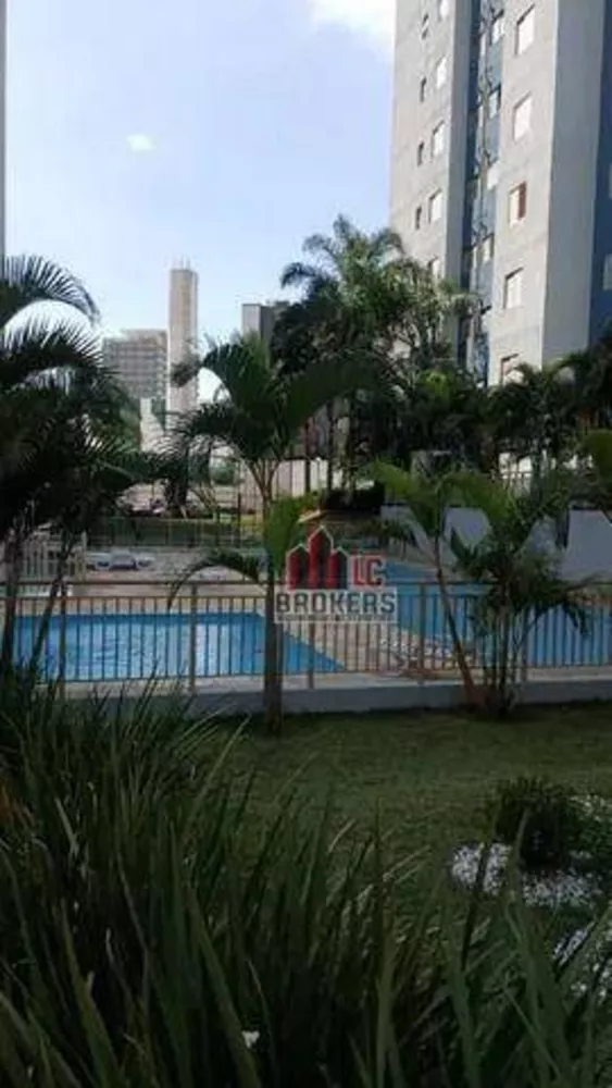 Apartamento para alugar com 2 quartos, 49m² - Foto 4