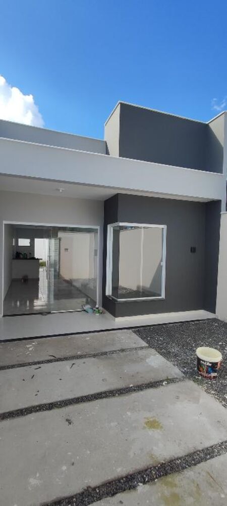 Casa à venda com 2 quartos, 62m² - Foto 2