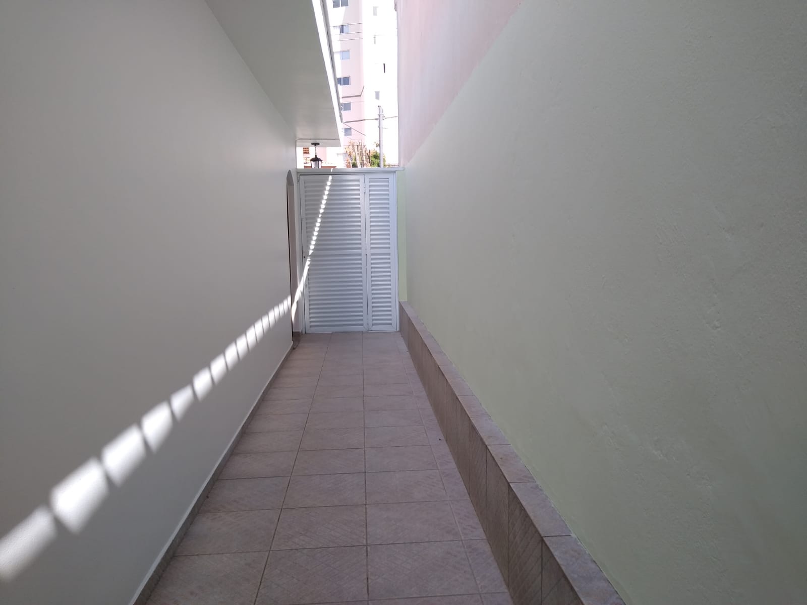 Casa para alugar com 3 quartos, 400m² - Foto 22