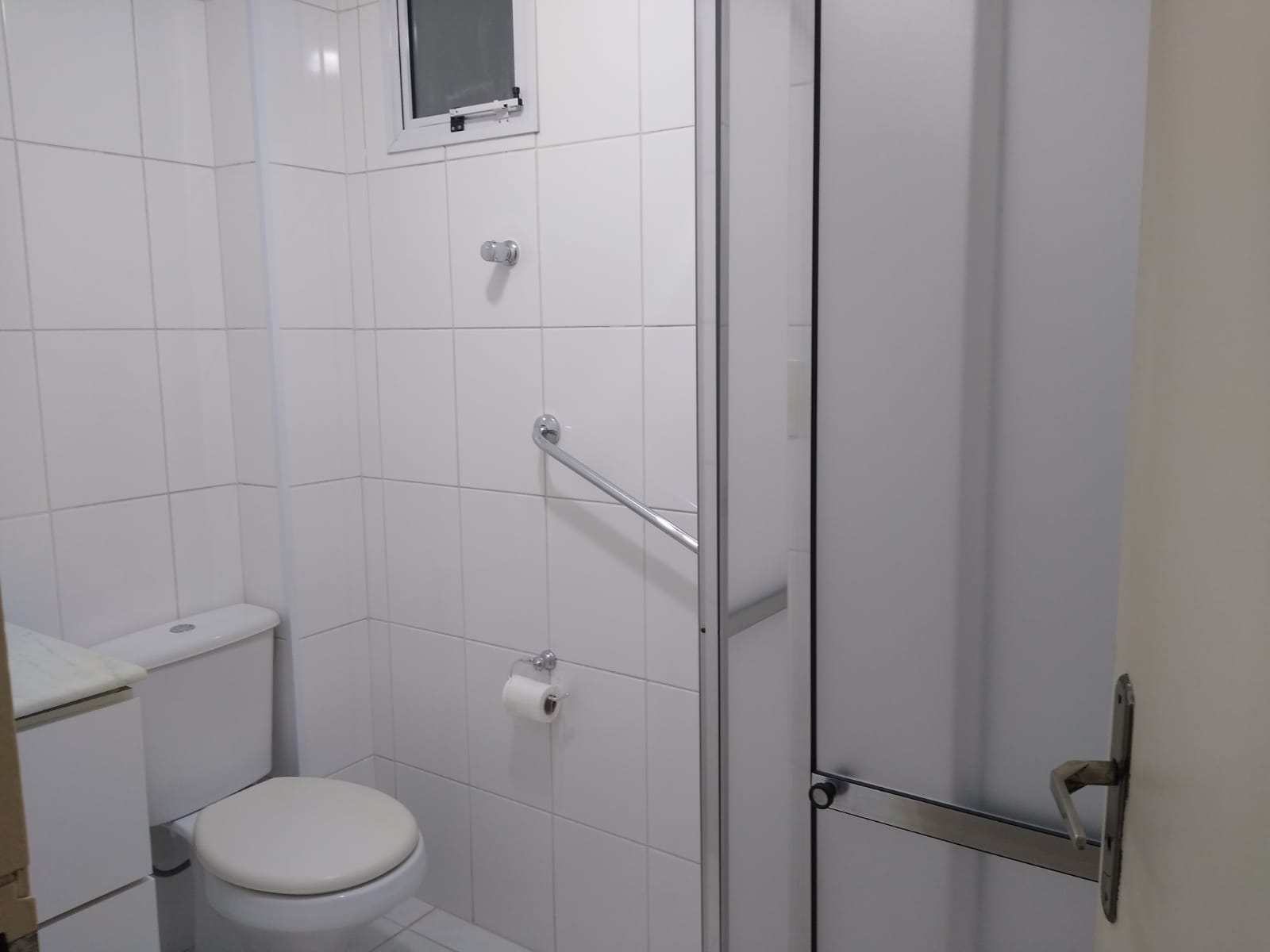 Apartamento para alugar com 2 quartos, 75m² - Foto 9