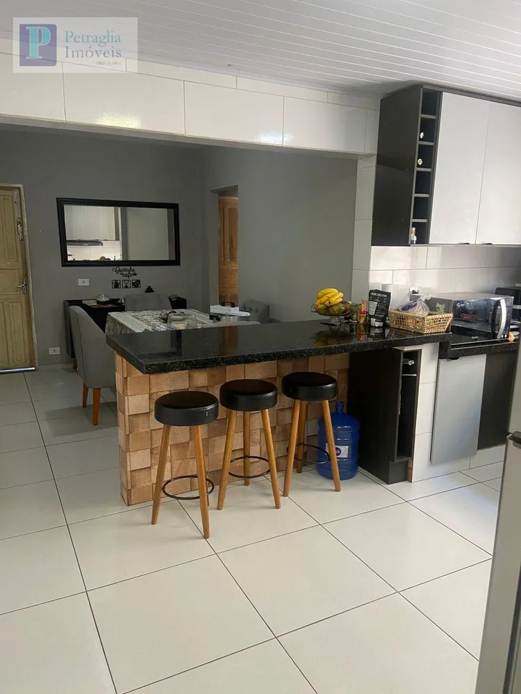 Casa, 4 quartos, 180 m² - Foto 1